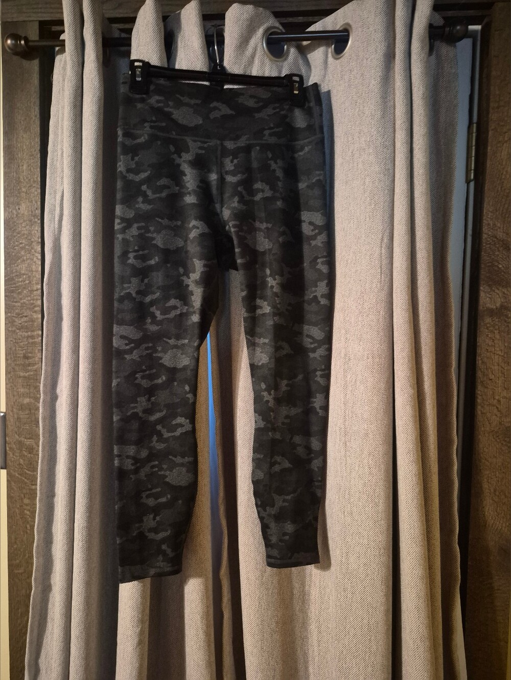 Fabletics High Waisted Powerhold 7/8 Camo Leggings Medium